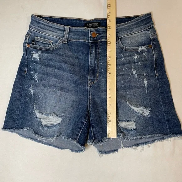 Judy Blue Shorts Distressed Blue Jean Shorts - Picture 5 of 14